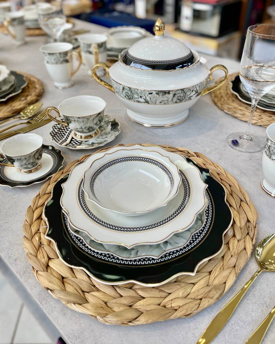 سرویس غذاخوری